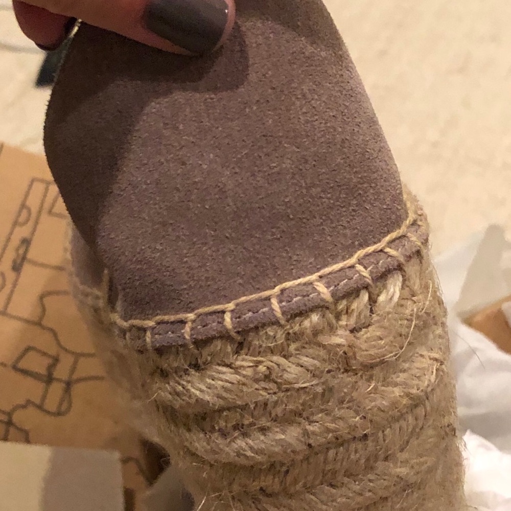 Soludos BRAND NEW NEVER WORN espadrille sandals - Picture 4 of 5